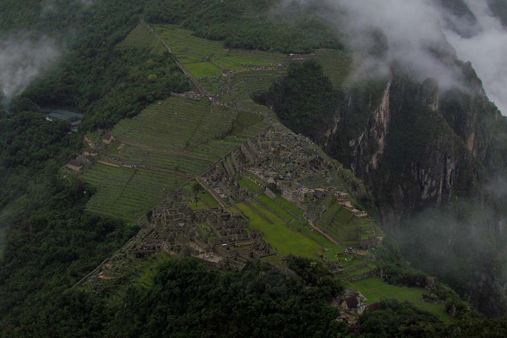 Cidade de Machu Picchu vista desde Huayna Picchu